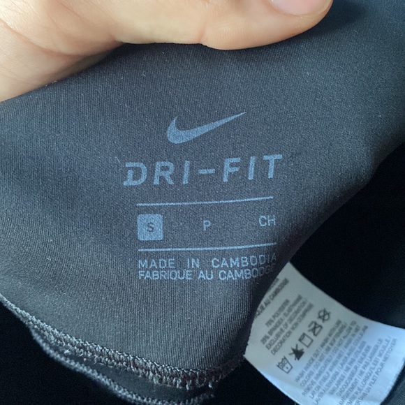 Nike leggings - Picture 2 of 3